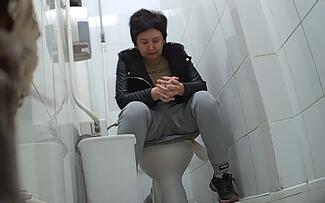 Pissing Girls in Public Toilets